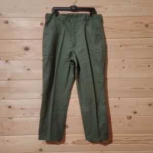 Vintage Lion Apparel Traditional 50/50 Poly/Cotton Men's 37x30 Made USA Lined